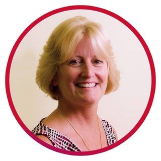Profile Picture of Lisa Luther, CBR ABR LMC SRES (@realtorlisasellshomes) on Instagram