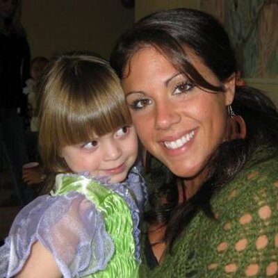 Profile Picture of Amber Yager (@mommytoprincess) on Twitter
