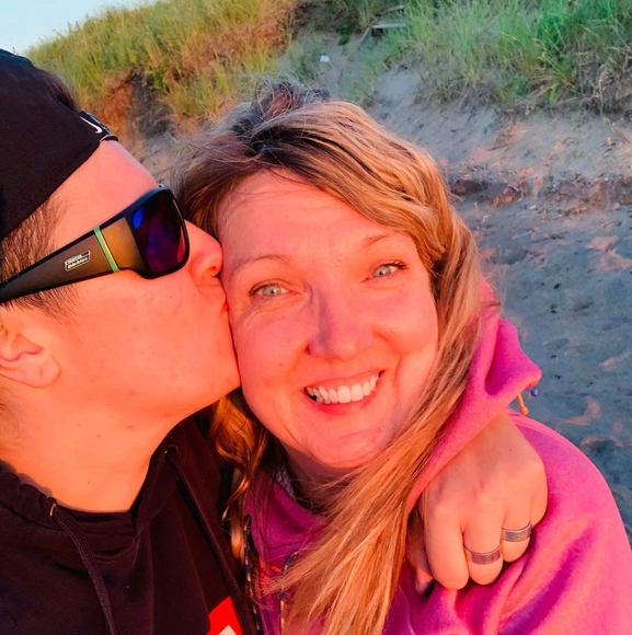 Profile Picture of Solange Collard (@solacolla) on Poshmark