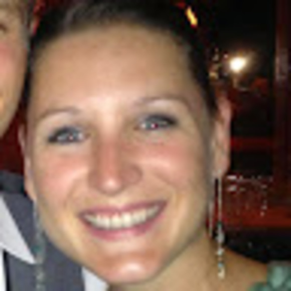 Profile Picture of Alyssa Keebler (@akeebler09) on Poshmark