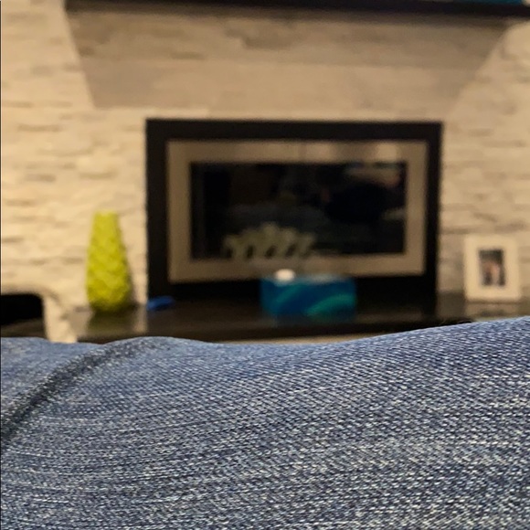 Profile Picture of Tom Leeper (@t31d) on Poshmark
