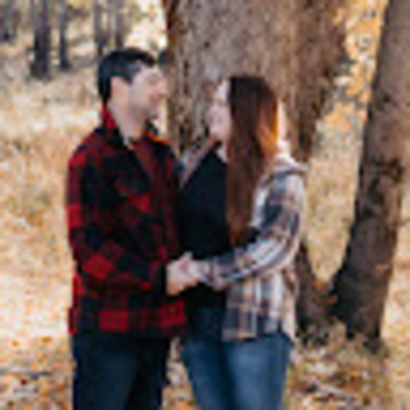 Profile Picture of Nicole Achilles (@nhachey88) on Poshmark