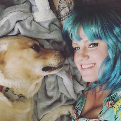 Profile Picture of Carly Leanne (@i_heart_hanson) on Twitter