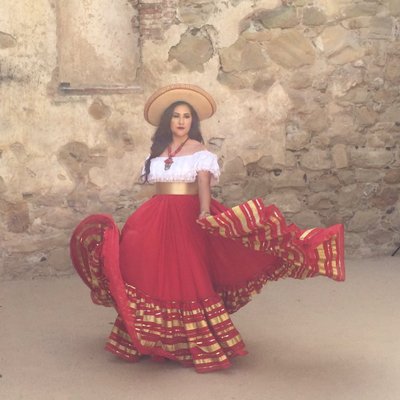 Profile Picture of Julianna Camacho (@Julianna_camcho) on Twitter