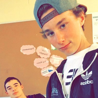 Profile Picture of Dustin Leonard (@DustinLeonard_7) on Twitter