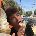 Profile Picture of Michael Morgan (@mini_michael_chicken) on Instagram