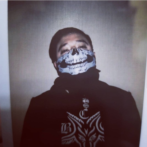 Profile Picture of Jonathan Villaseñor (@undercoverfbi) on Poshmark