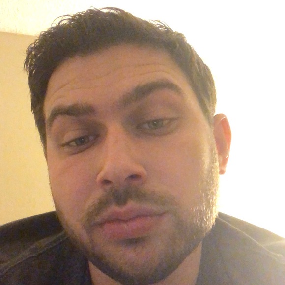 Profile Picture of Seth Mandel (@sethmandel626) on Poshmark