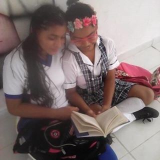 Profile Picture of Eloisa Paez (@silvana.silvanavilla) on Facebook