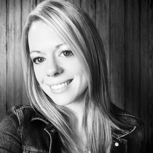 Profile Picture of Stephanie Sprowl (@stephsprowl5) on Poshmark