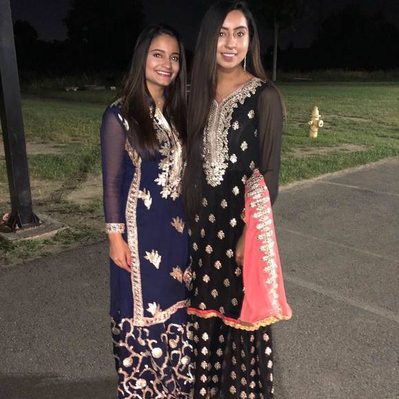 Profile Picture of Faryaal Zindani (@zindanif) on Poshmark