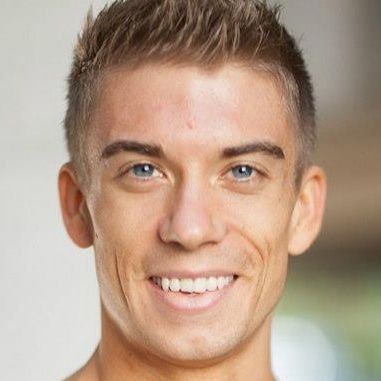 Profile Picture of Derek Sommer (@OrganicGains) on Twitter