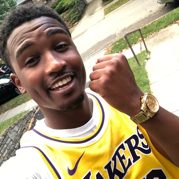 Profile Picture of John Fields (@johnwhodey) on Poshmark