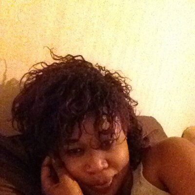 Profile Picture of Apple (@AppleRuth80) on Twitter