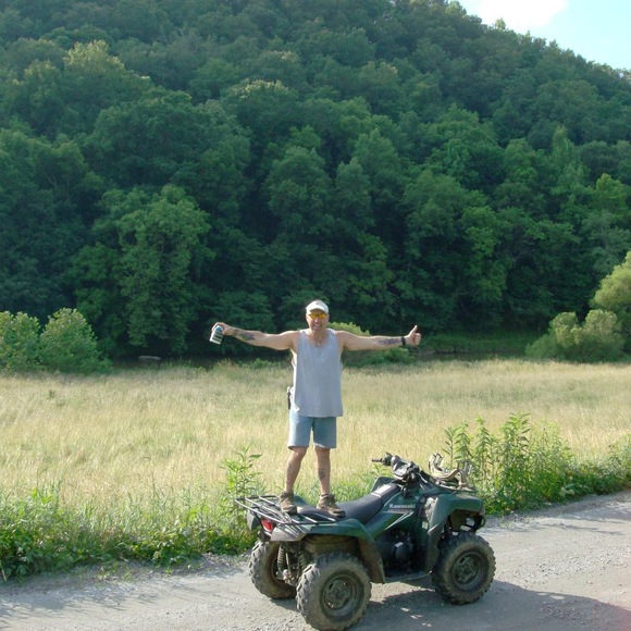 Profile Picture of Curtis Patterson (@curtispatter230) on Poshmark