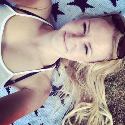 Profile Picture of Harriet Waldron (@Harriet_Waldron) on Twitter