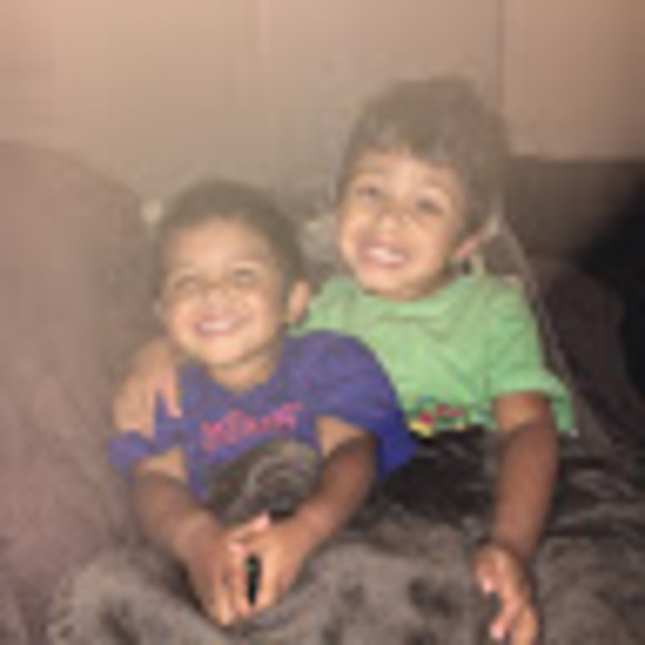 Dalisa Bluett - Poshmark Profile Picture of Dalisa Bluett (@dalisabluett) on Poshmark