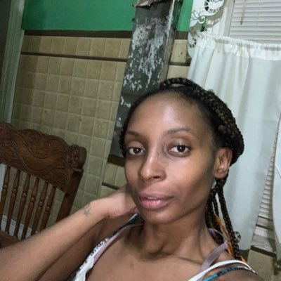 Profile Picture of Yolanda Hicks (@luckyduckie9008) on Twitter
