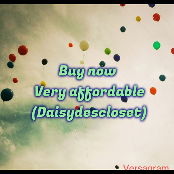 Profile Picture of Joanna Macato (@daisydescloset) on Poshmark