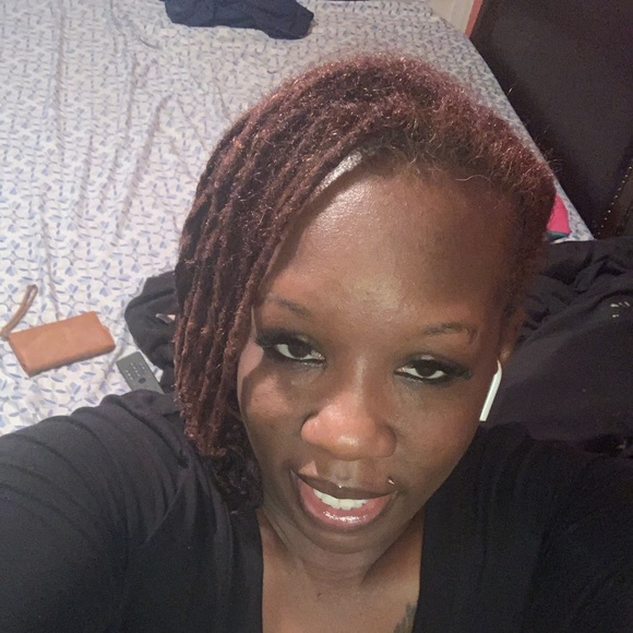 Profile Picture of Malika Haggins (@malikahaggins) on Poshmark