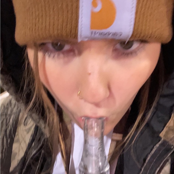 Profile Picture of Olivia Majher (@oliviamajher) on Poshmark