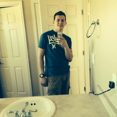 Profile Picture of Dylan Gillette (@dylan_gillette) on Twitter