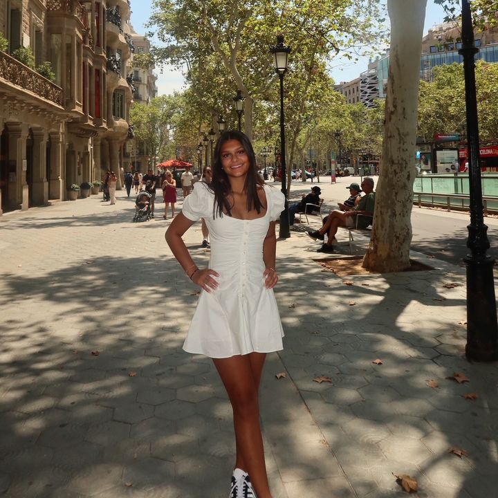 Profile Picture of Maya Singla (@maya.singla) on Tiktok
