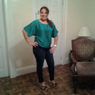 Profile Picture of Aura Rojas (@aurarojas123) on Twitter