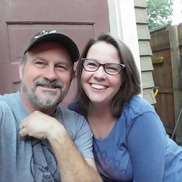 Profile Picture of Elizabeth Stockman (@bethanywoo) on Poshmark