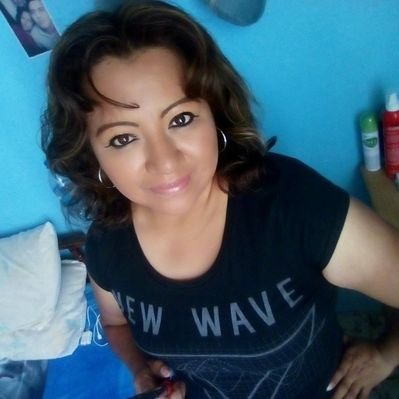 Profile Picture of Elva Cely Reyes (@ourbanland) on Twitter