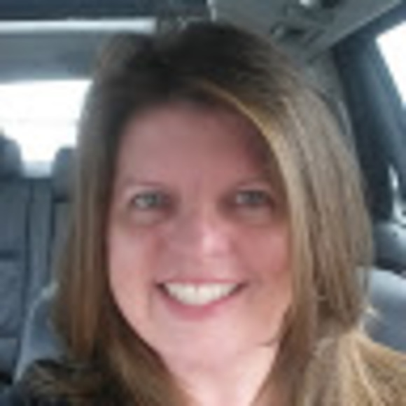 Profile Picture of Anna Baker (@alb4) on Poshmark