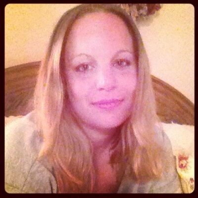 Profile Picture of Amanda Fletcher (@mandifletcher12) on Twitter