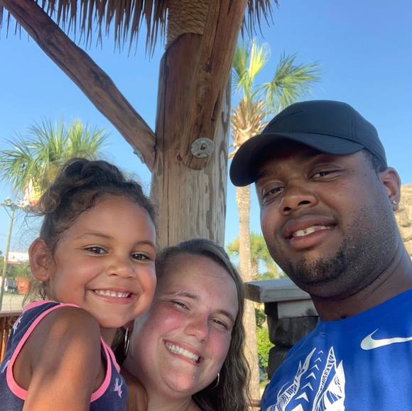 Profile Picture of Aaron Hash (@aaronhsh) on Poshmark