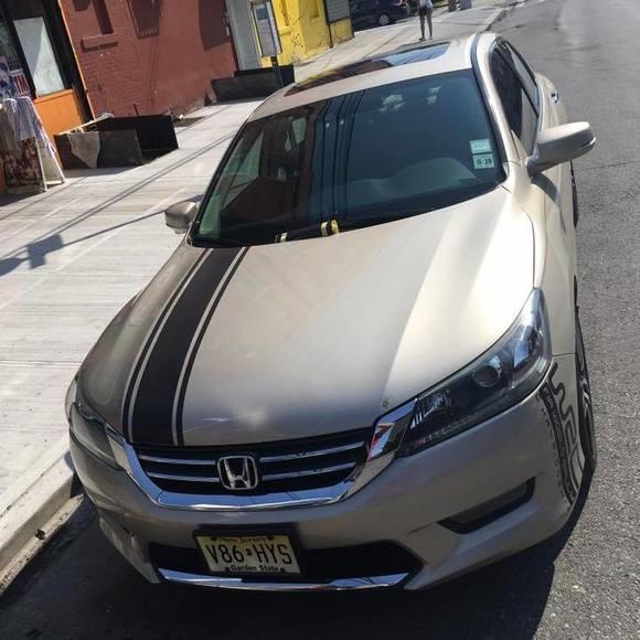 Profile Picture of Edwin Fermin (@edwin_fermin) on Poshmark