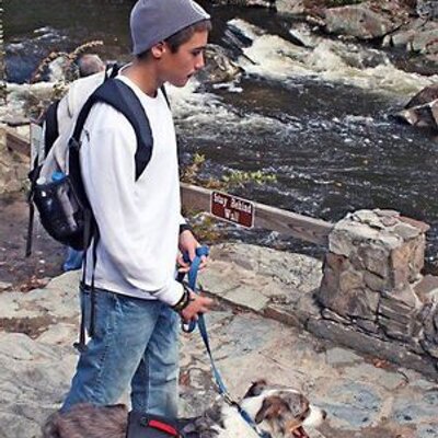 Profile Picture of Gabriel Arce (@HoneyBadger1995) on Twitter