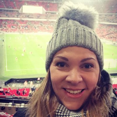 Profile Picture of Jo Francis (@jolenedog) on Twitter