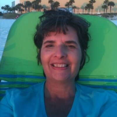 Profile Picture of Carol Cochran (@carolc113) on Twitter