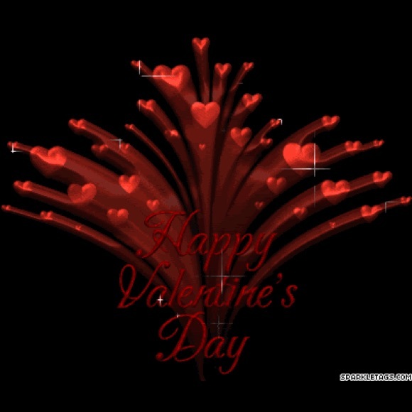 Profile Picture of Amanda Hellberg (@mommy26868) on Poshmark