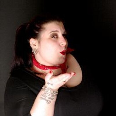 Profile Picture of Joanne Magro (@BlacroseJo) on Twitter