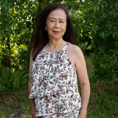 Profile Picture of Vanna Nguyen - Author (@VannaNguyAuthor) on Twitter