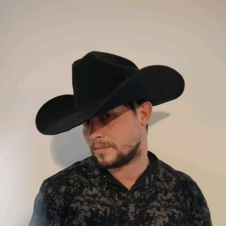 John - Tiktok Profile Picture of John (@nothingcanbreakus) on Tiktok