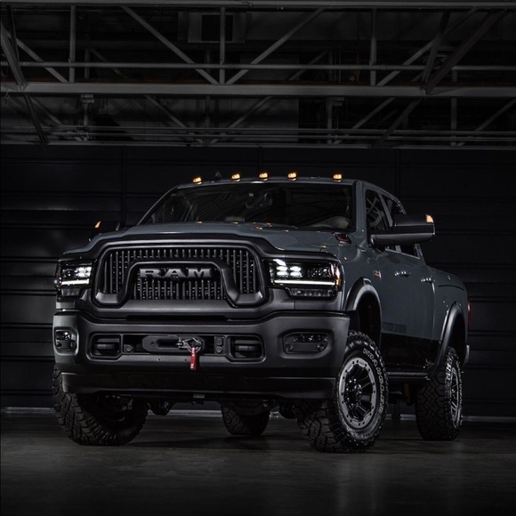 Profile Picture of Alex Velasco (@axv11592) on Poshmark