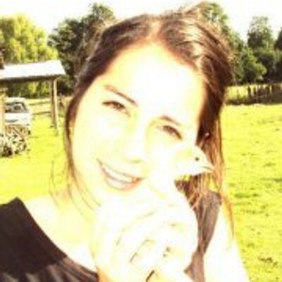 Carla Rosales - Twitter Profile Picture of Carla Rosales (@Carlyta_Crystal) on Twitter