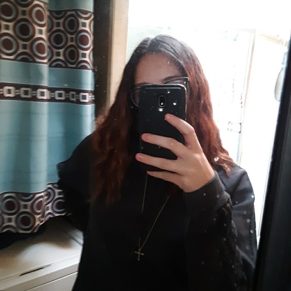 Addie Syverson - Poshmark Profile Picture of Addie Syverson (@addie_syverson) on Poshmark