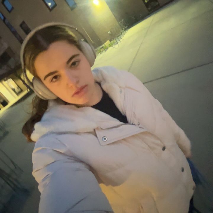 Profile Picture of amanda (@amanda.dwin) on Tiktok
