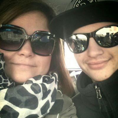 Profile Picture of Jennifer Mosher (@0709ec619f3447f) on Twitter