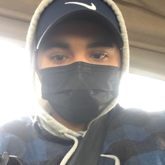 Profile Picture of Emilio Ramos (@emilioramos378) on Poshmark