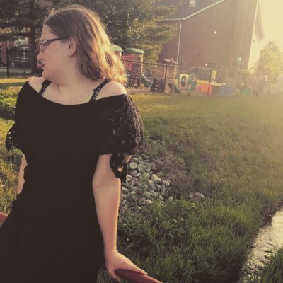 Profile Picture of Brianna McDougall (@Swimmerchic16) on Twitter