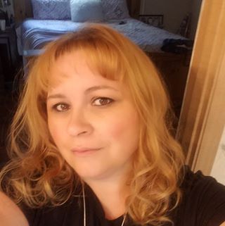 Profile Picture of Hollie Crowder (@hollie.copeland.7) on Facebook