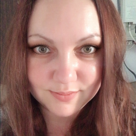 Maarja Kolberg - Poshmark Profile Picture of Maarja Kolberg (@thecloth) on Poshmark